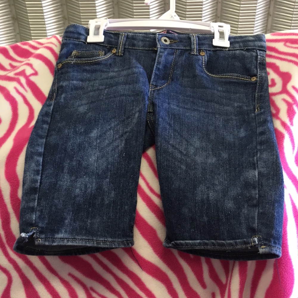 Levi Jean Shorts